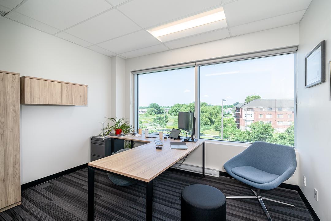 825 Boulevard Lebourgneuf, Québec, QC
