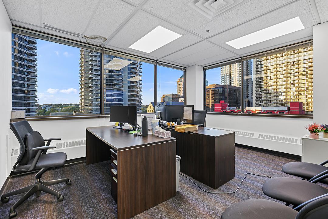 105 - 1040 7 Avenue Southwest, Calgary, AB