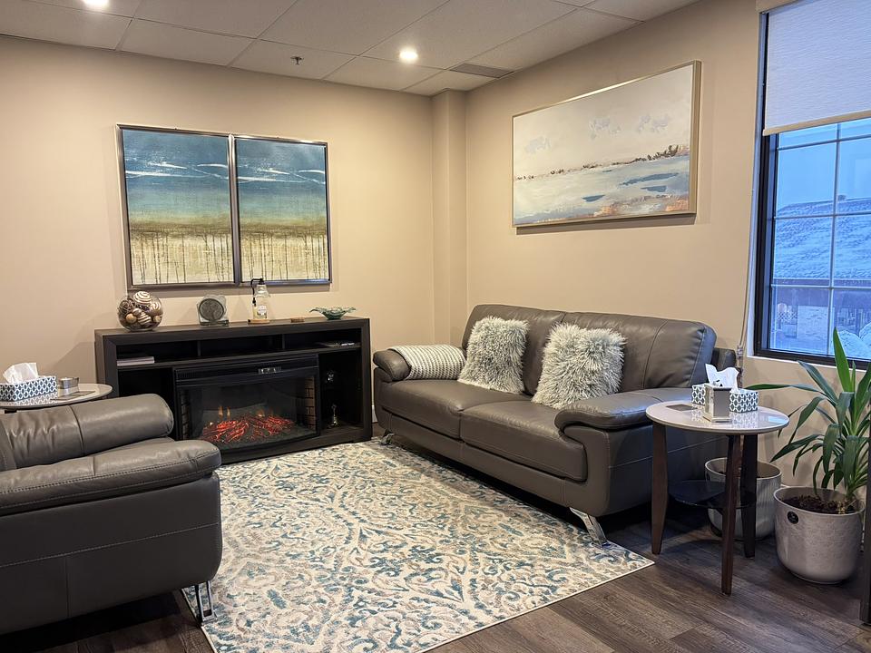 3608 Boulevard Saint-Charles, Kirkland, QC