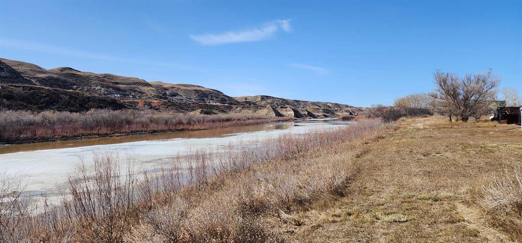 5235 Alberta 10, Drumheller, AB