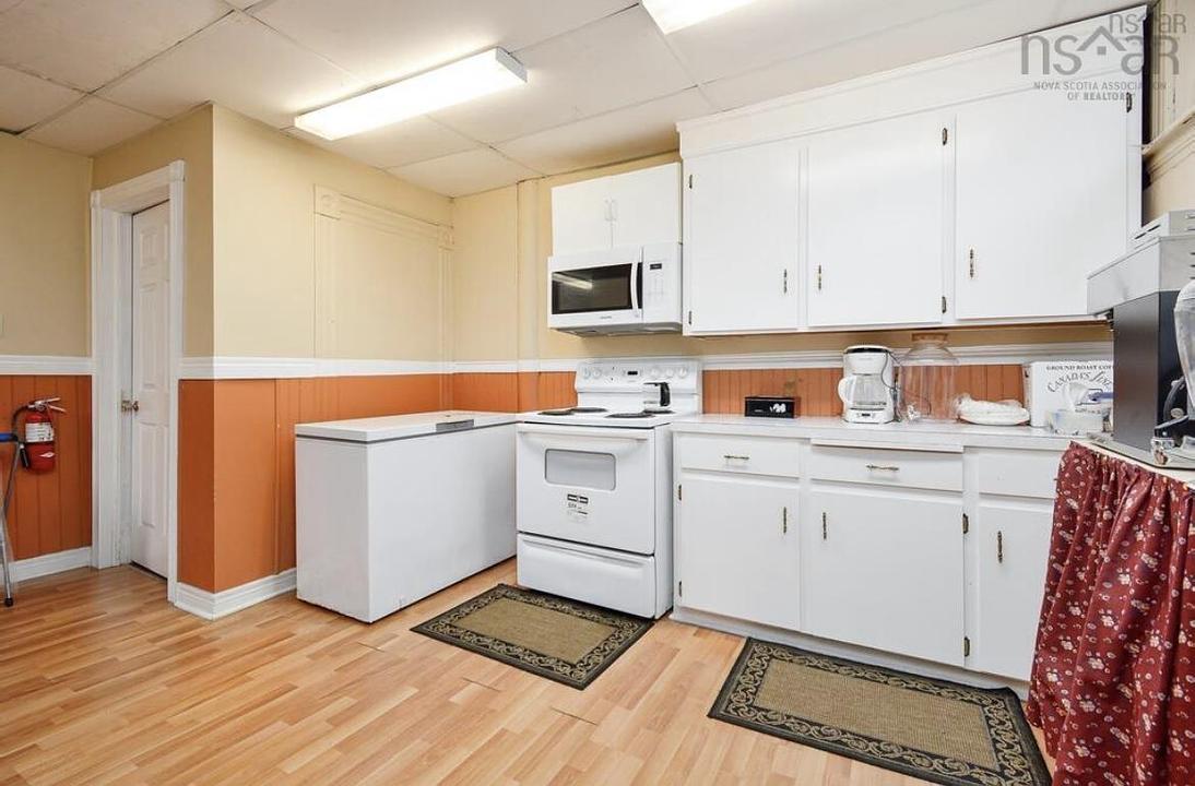 270 Commercial Street, Glace Bay, NS