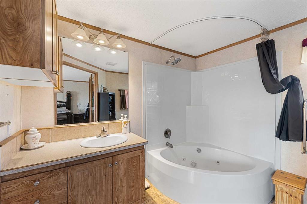 81 Barstow Street, Carseland, AB
