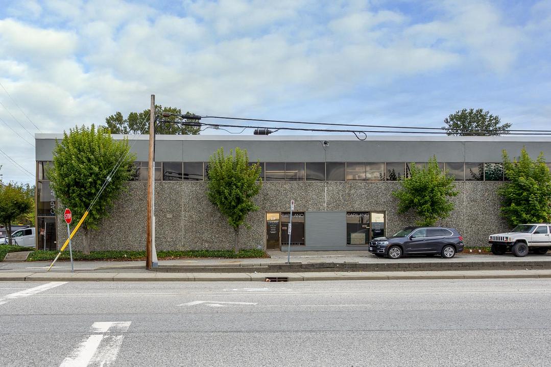 121 - 1651 Welch Street, North Vancouver, BC