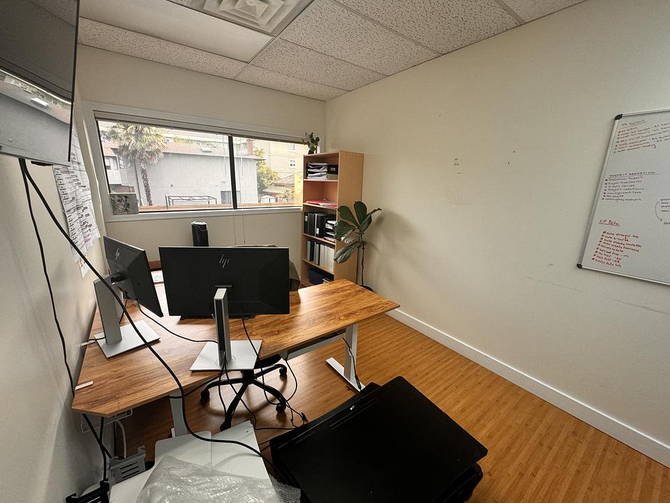 227/228 - 1175 Cook Street, Victoria, BC