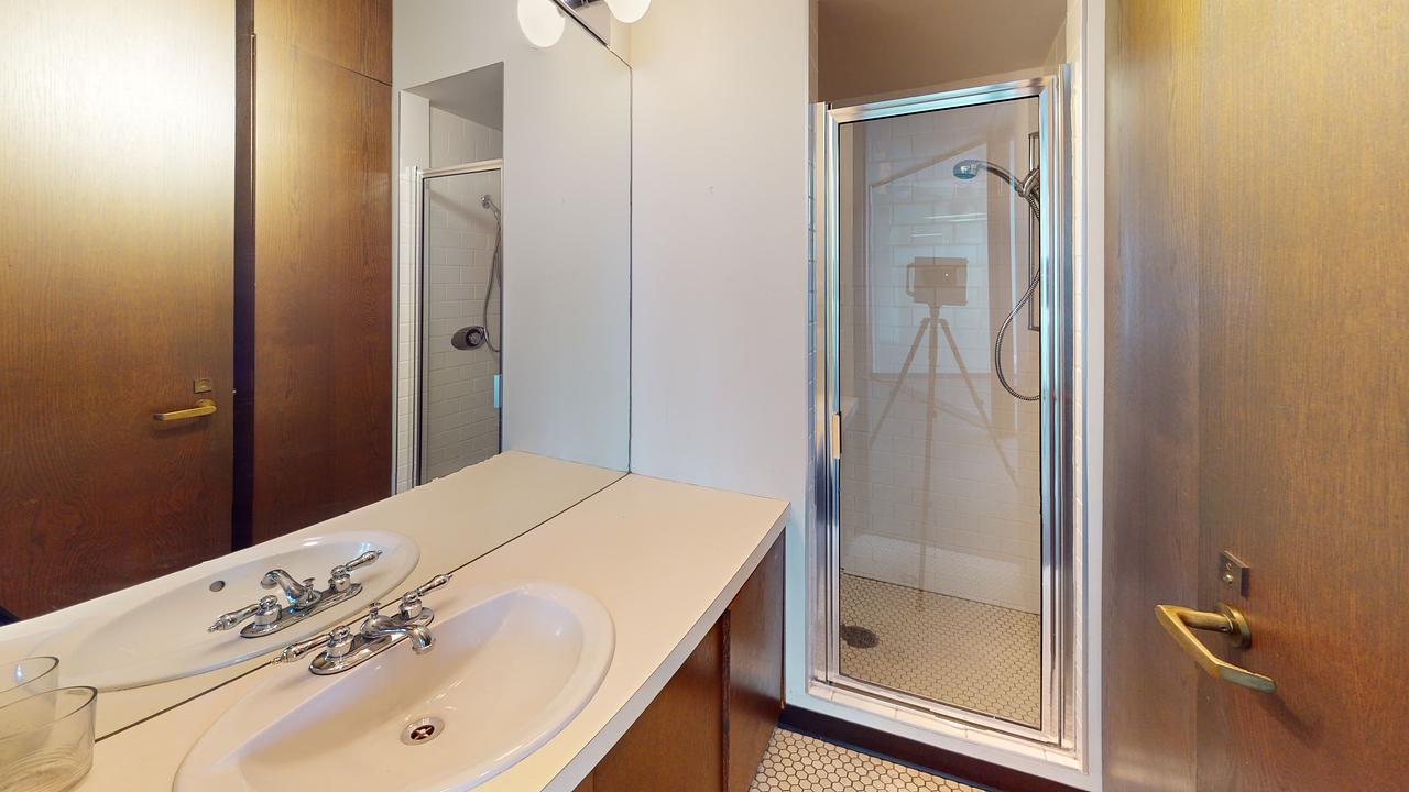 600 - 815 Hornby Street, Vancouver, BC