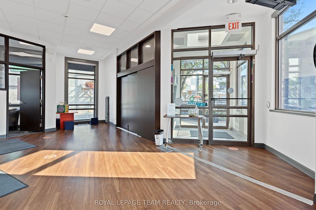 365 Richmond Road, Ottawa, ON