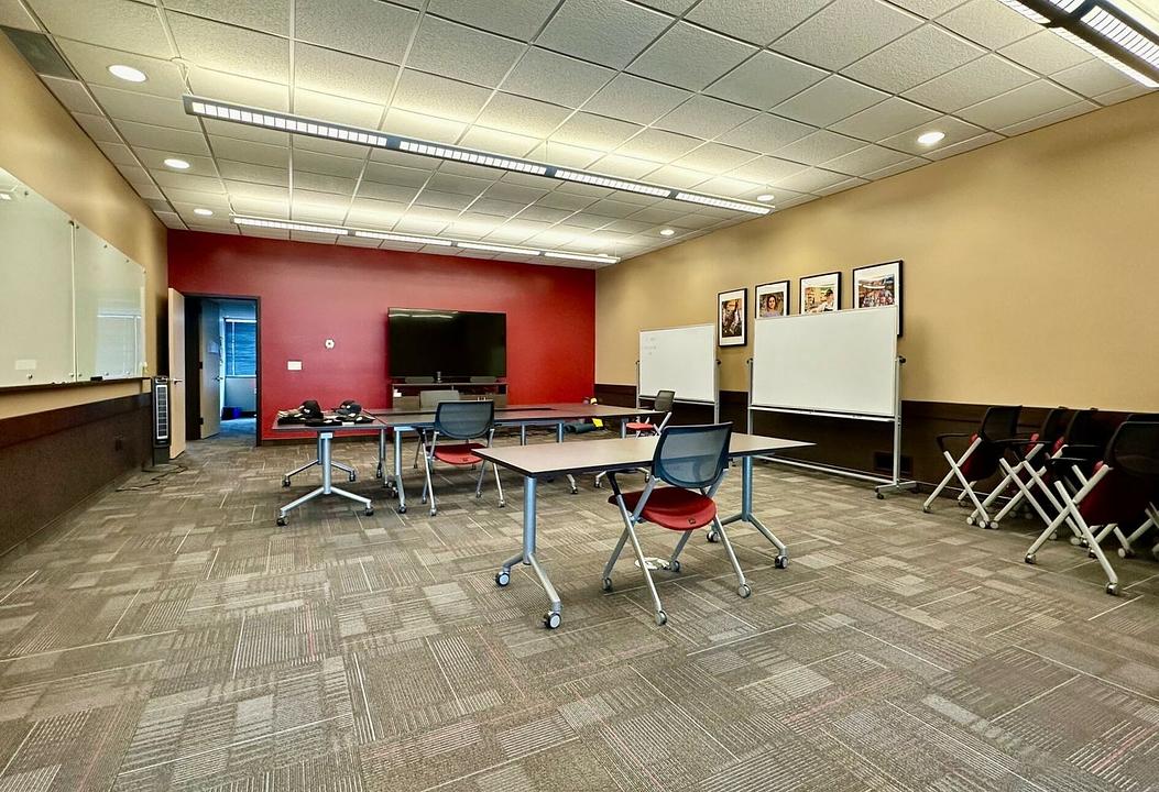 185 Provencher Boulevard, Winnipeg, MB