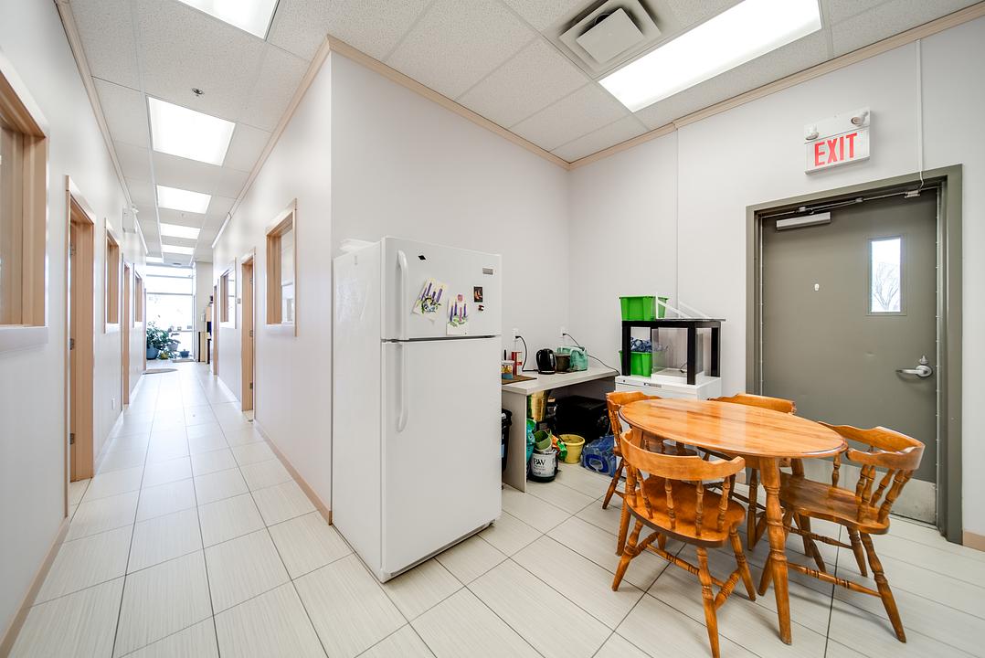 16628 71 Street Northwest, Edmonton, AB