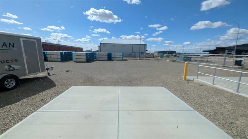 1027 11th Avenue, Coaldale, AB
