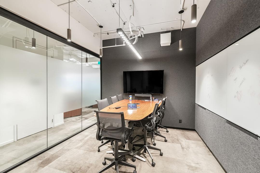 1405 - 225 King Street West, Toronto, ON