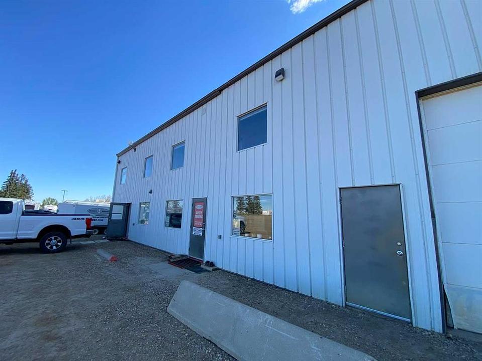 598 Industrial Road East, Millicent, AB
