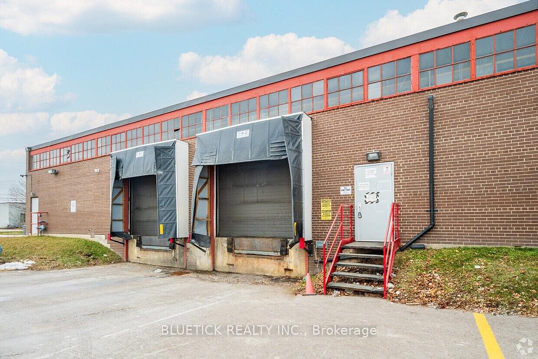 3 - 25 Tangiers Road, Toronto, ON