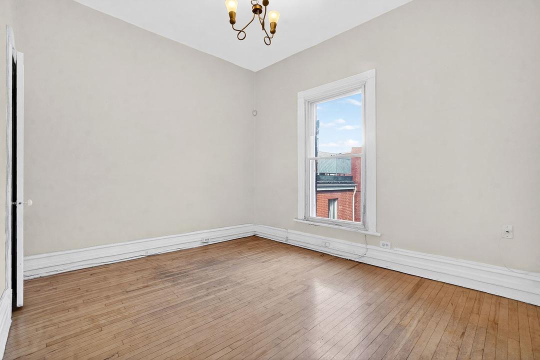 1 - 342 Rue Sherbrooke Est, Montréal, QC