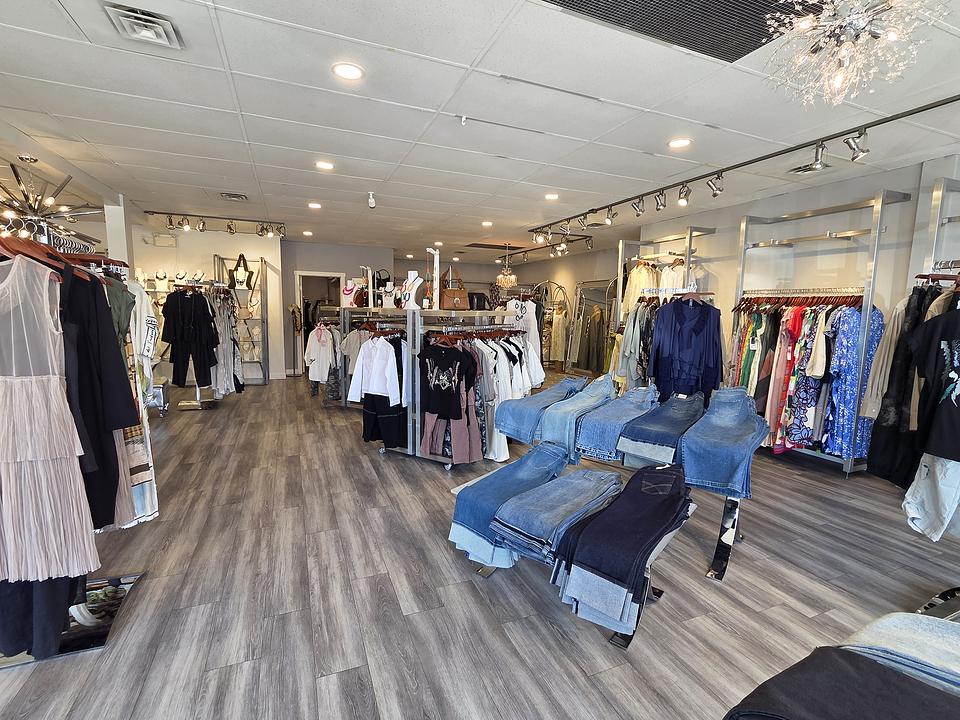 5004 50 Street, Beaumont, AB