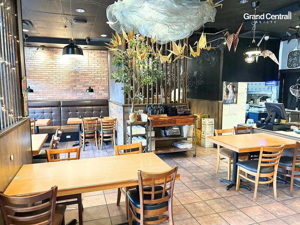 1015 - 8580 Alexandra Road, Richmond, BC