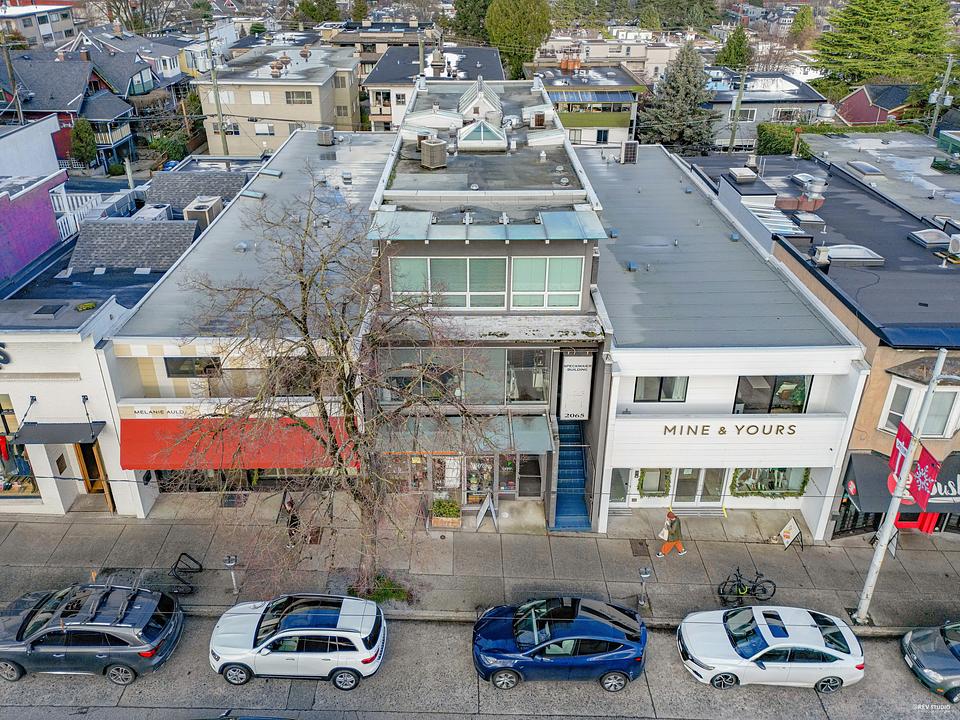 2065 West 4th Avenue, Vancouver, BC