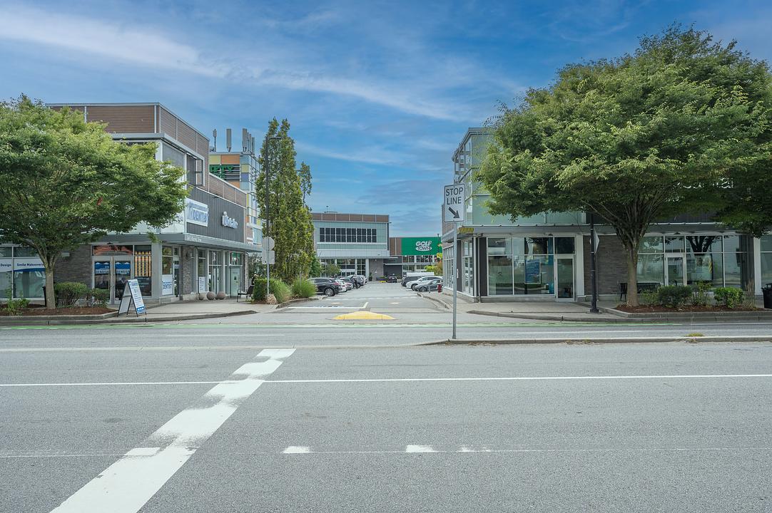 120 - 845 Marine Drive, North Vancouver, BC