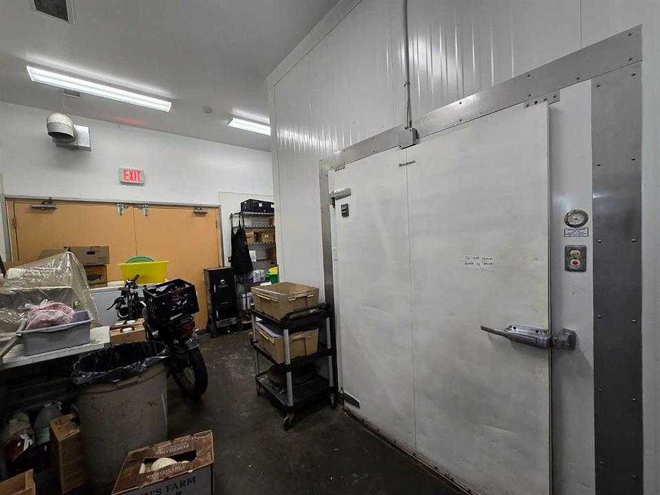 123 4 Street South, Lethbridge, AB