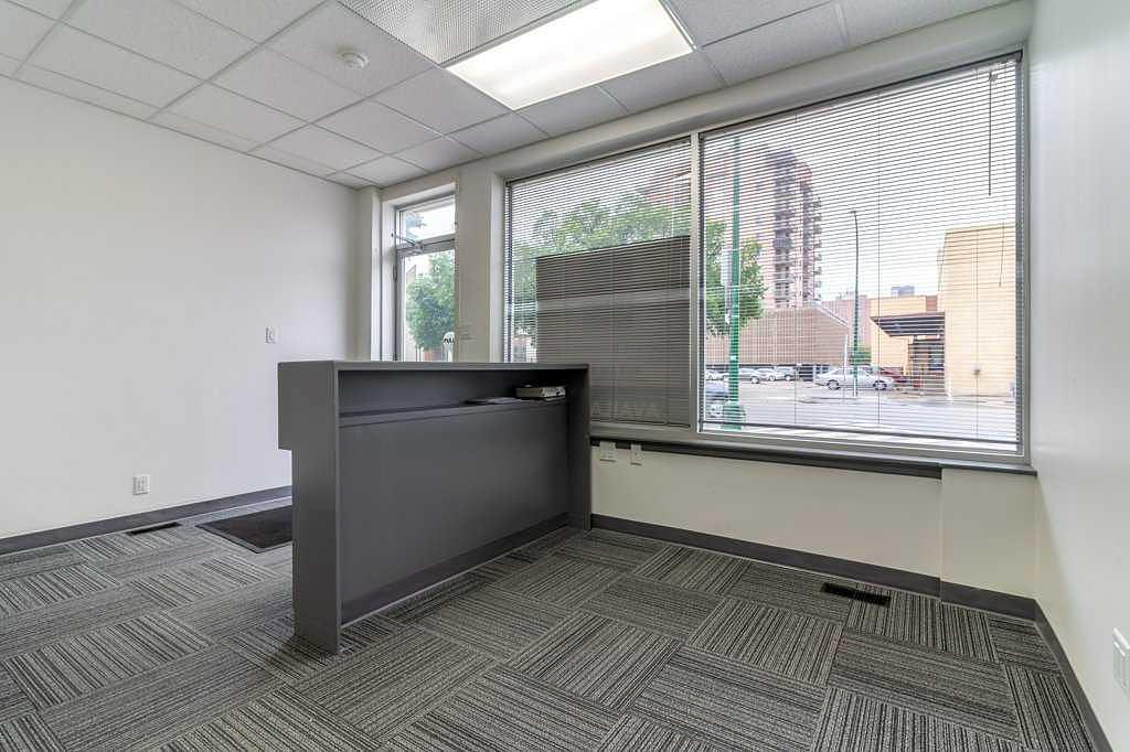 505 7 Street South, Lethbridge, AB