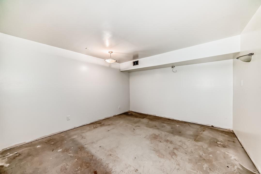 10969 101 Street Northwest, Edmonton, AB