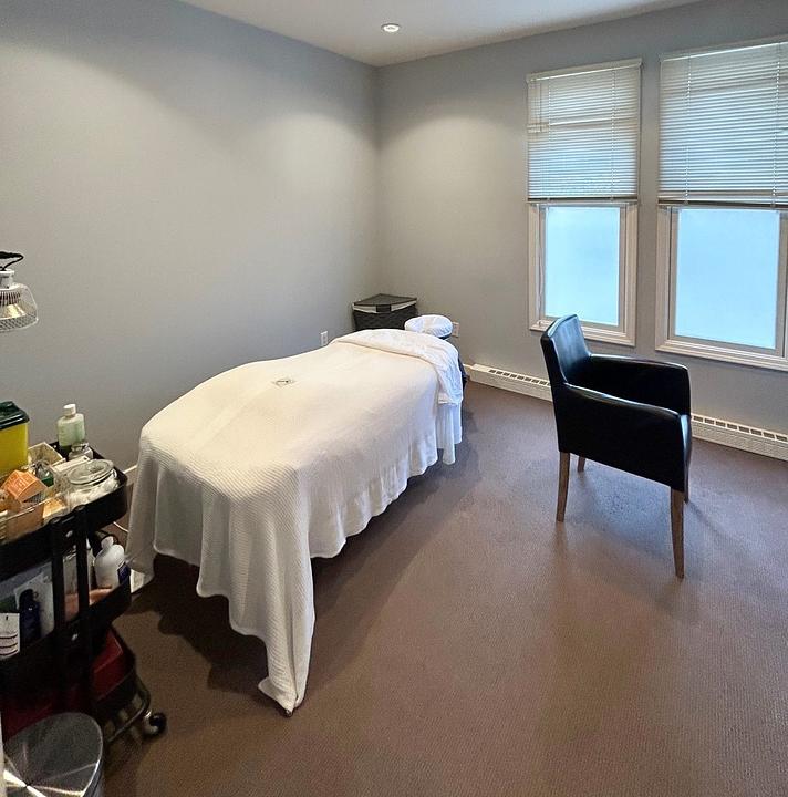 827 Hamilton Street, Vancouver, BC