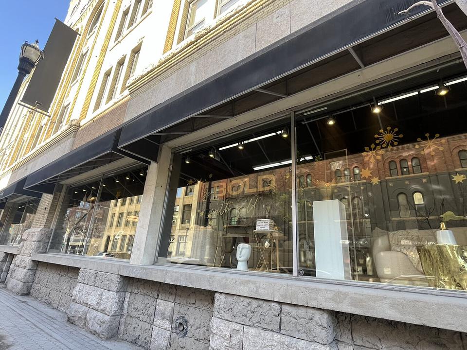 100 Princess Street, Winnipeg, MB