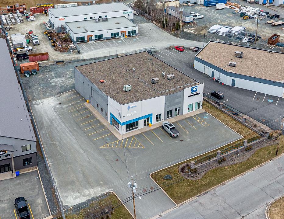 302 Bluewater Rd, Bedford, NS