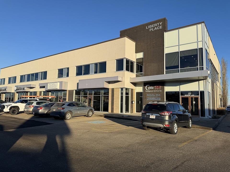 207 - 111 Broadway Blvd, Sherwood Park, AB