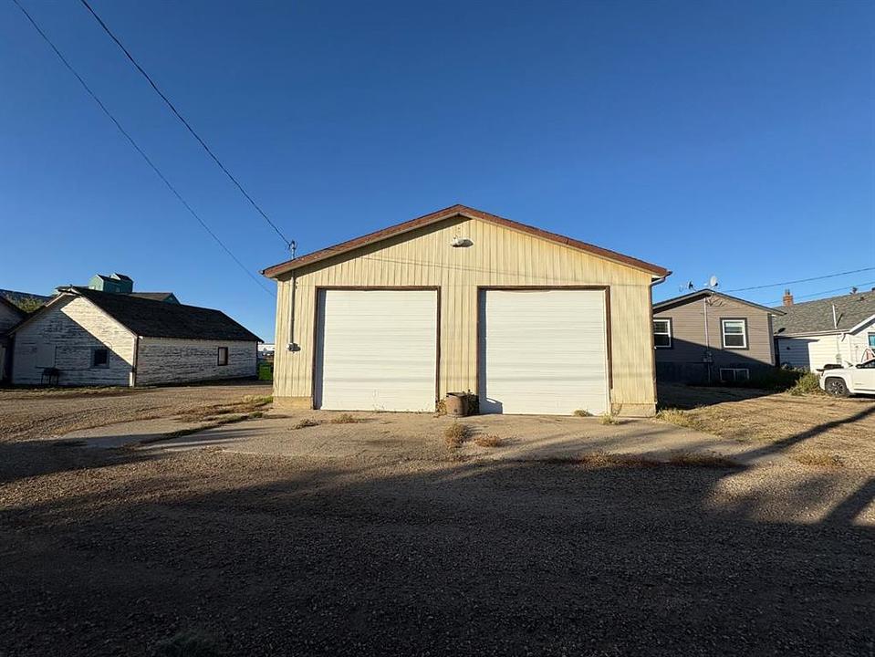 10017 100 Street, Sexsmith, AB