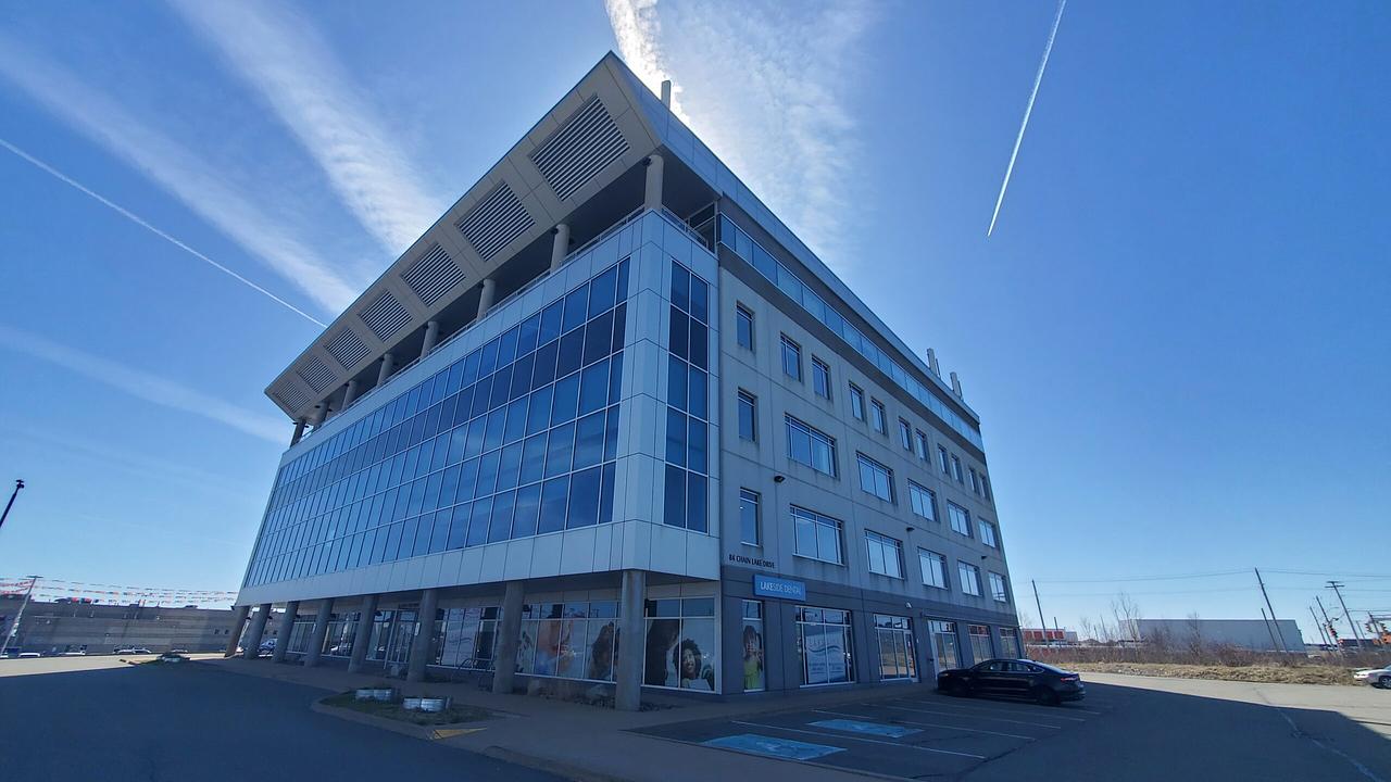 84 Chain Lake Drive, Halifax, NS