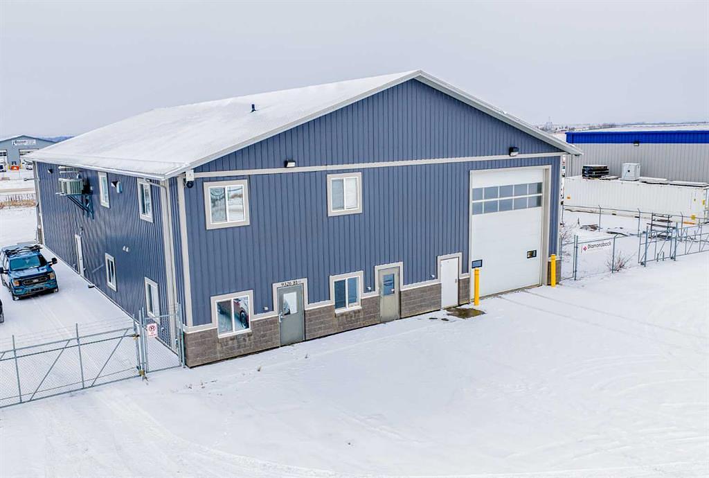 9326 81 Avenue, Clairmont, AB