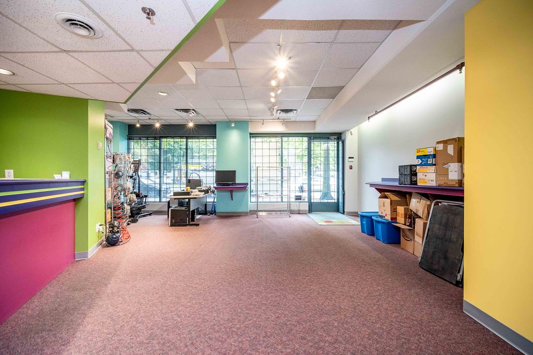1 - 1179 Pacific Blvd, Vancouver, BC