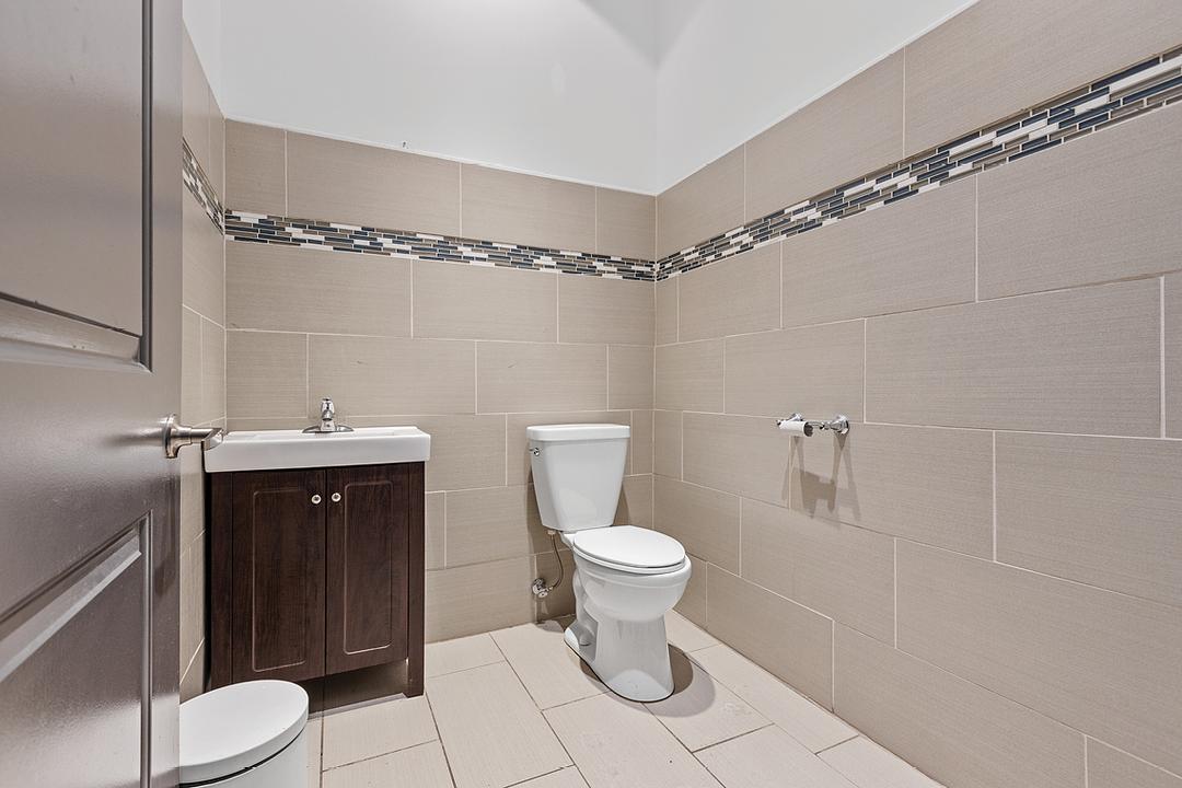 Unit 1 - 515 Industrial Avenue, Ottawa, ON