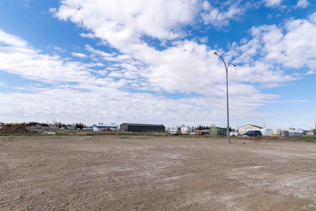 300e, Raymond, AB