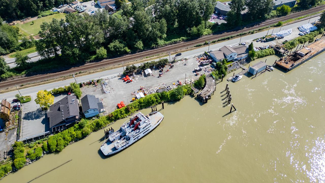23850 River Rd, Maple Ridge, BC