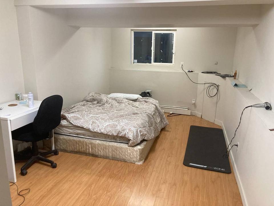 2B - 411 Seventh Street, New Westminster, BC