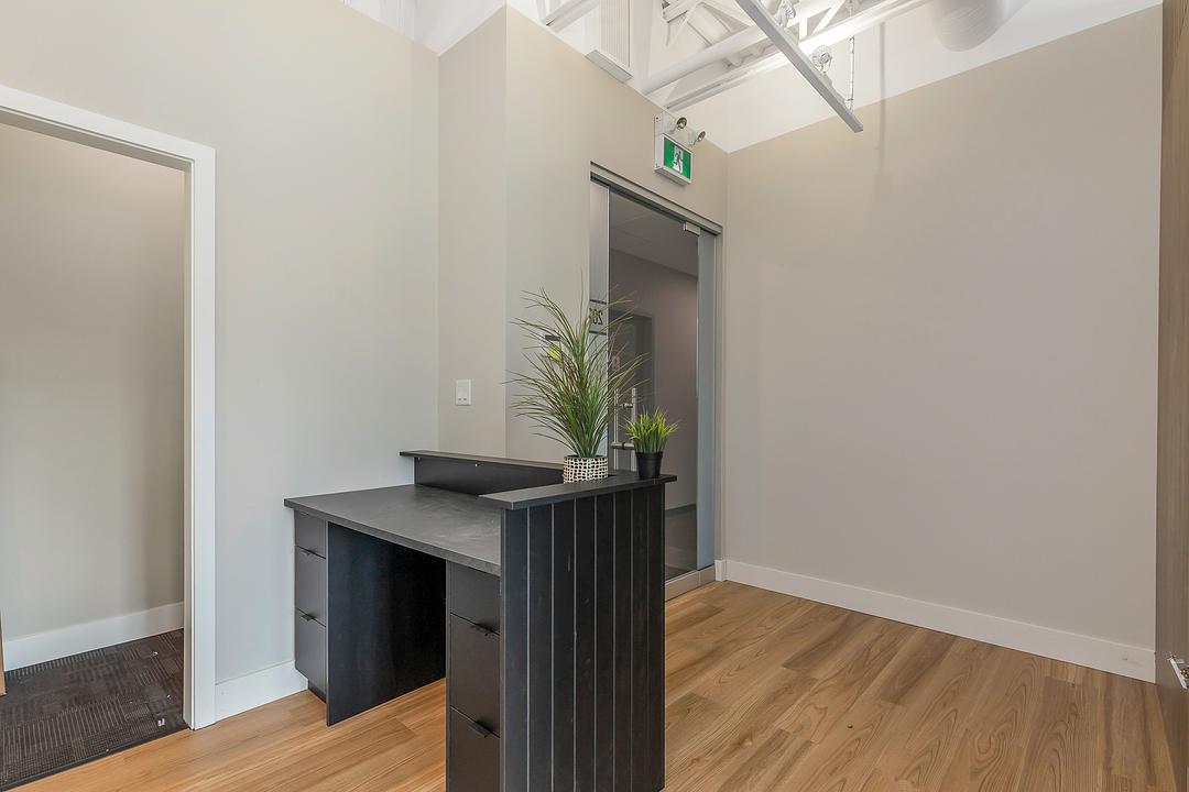 202A - 2600 Gladys Ave, Abbotsford, BC