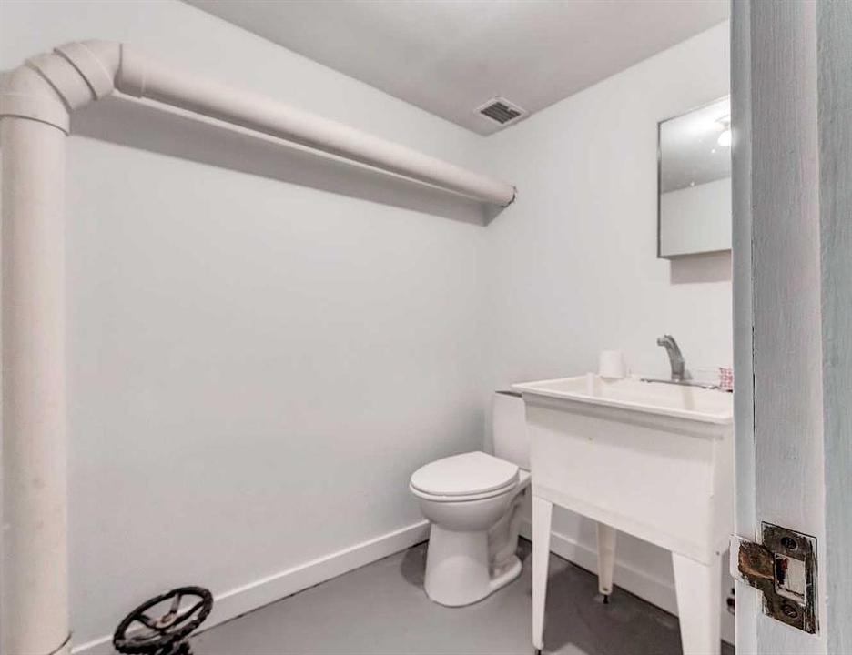 622 3rd Street Southeast, Medicine Hat, AB