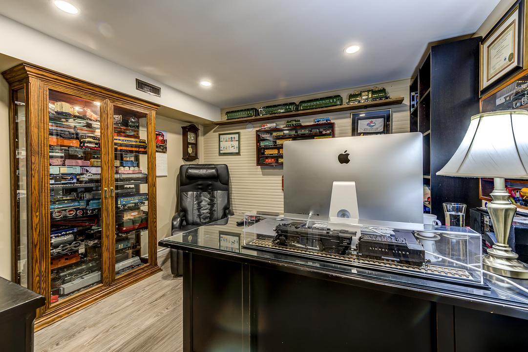 6417 112 Avenue Northwest, Edmonton, AB