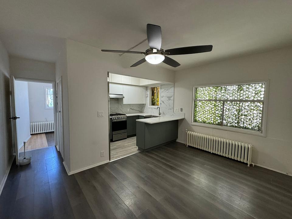 3357 West 4th Avenue, Vancouver, BC