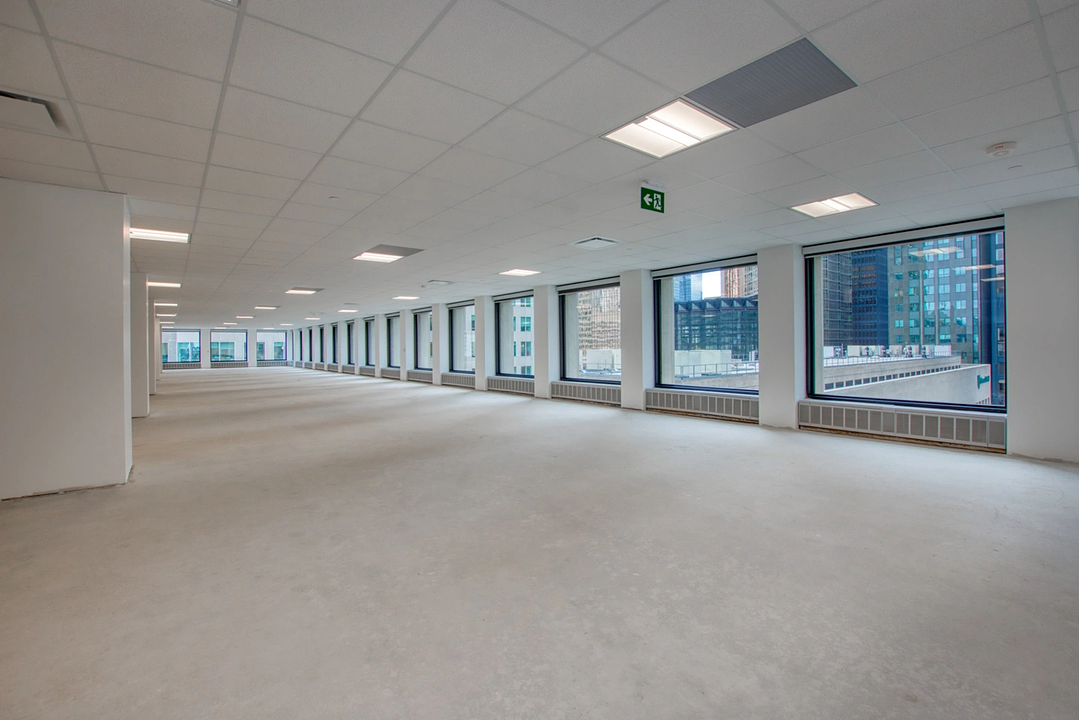 800 - 18 Wellington Street West, Toronto, ON