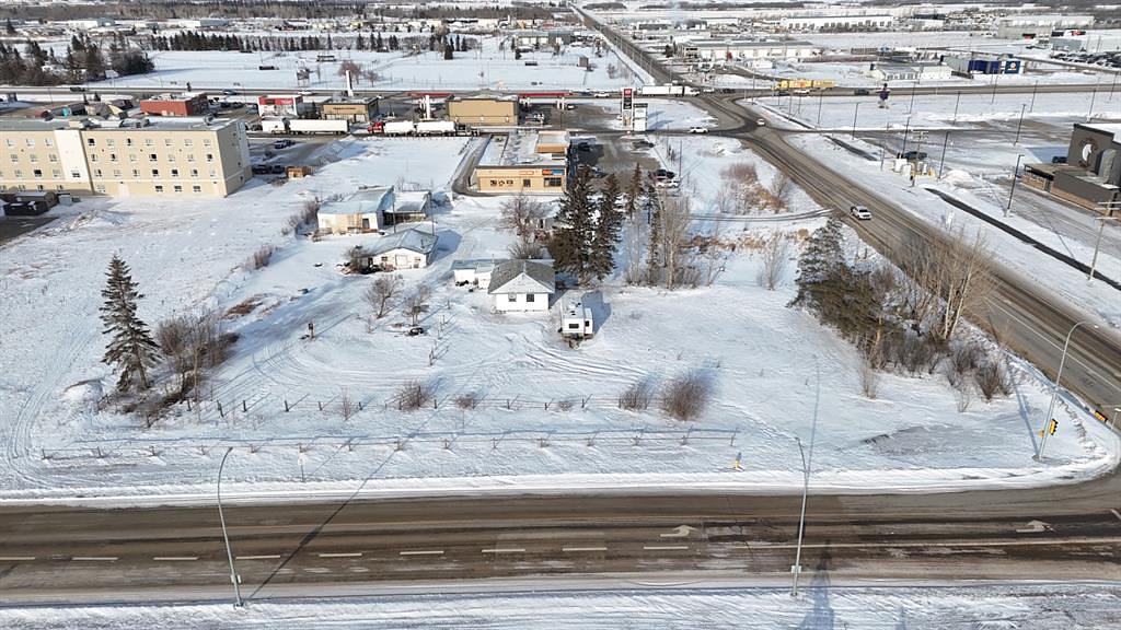 4102 40 Avenue, Lloydminster, SK
