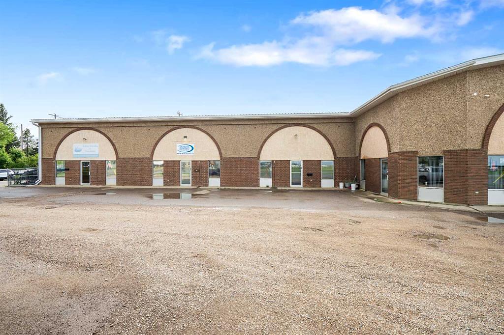 2 - 5702 50 Avenue, Lloydminster, AB