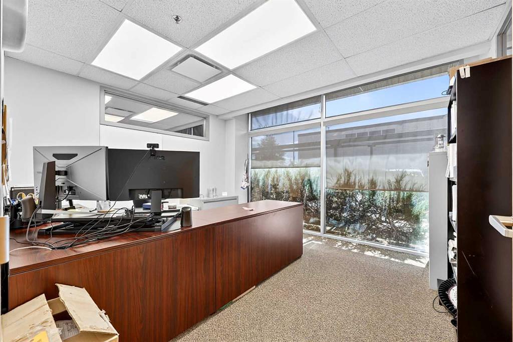 140 - 5700 1 Street Southwest, Calgary, AB