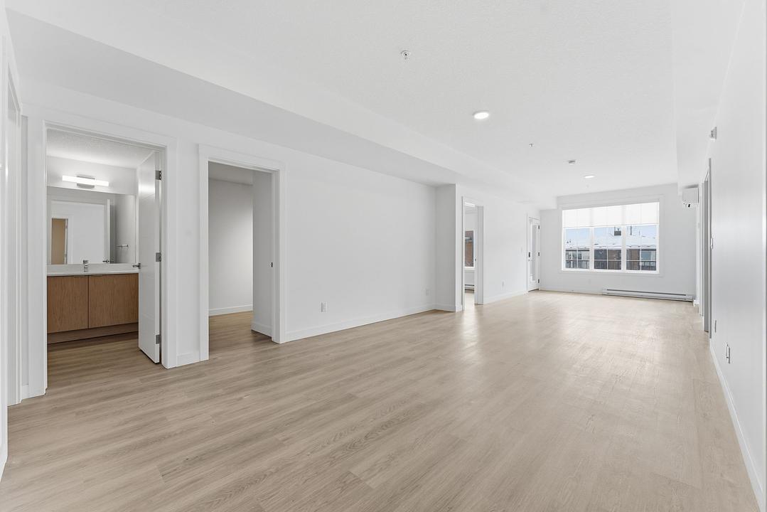 111 - 3360 16 Street Southwest, Calgary, AB