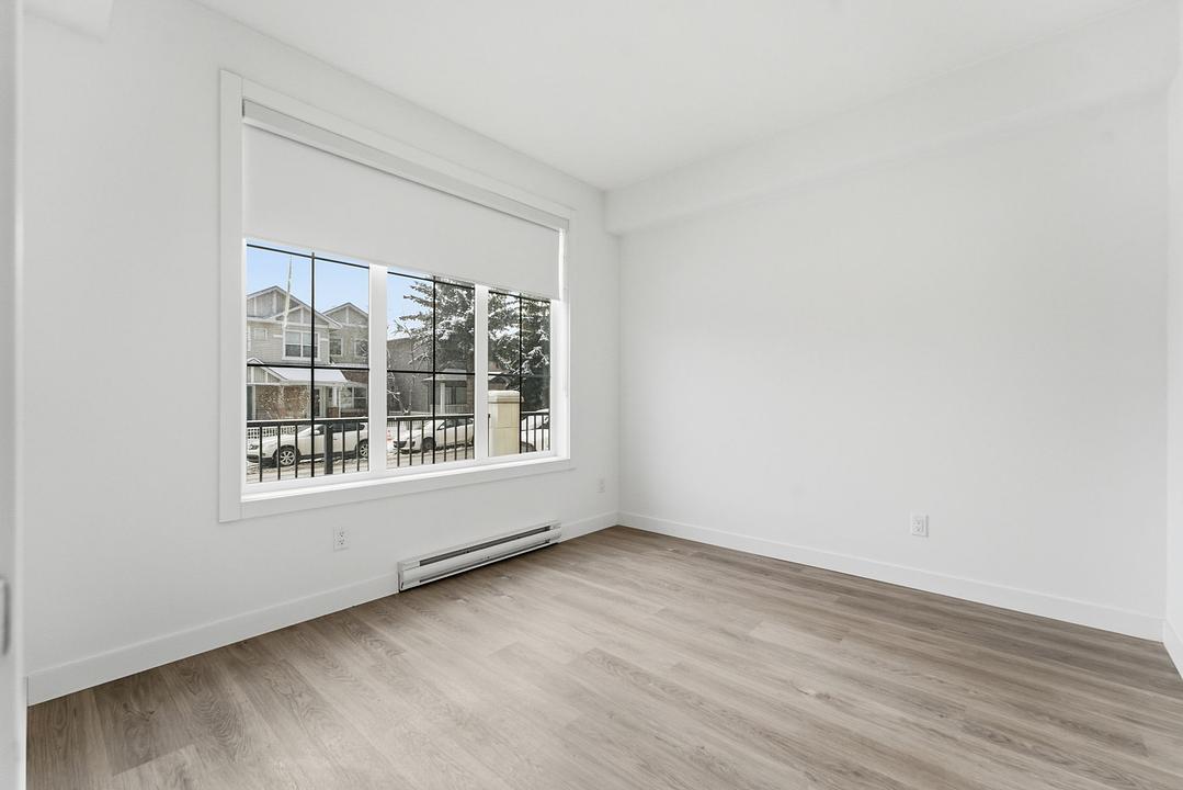 111 - 3360 16 Street Southwest, Calgary, AB