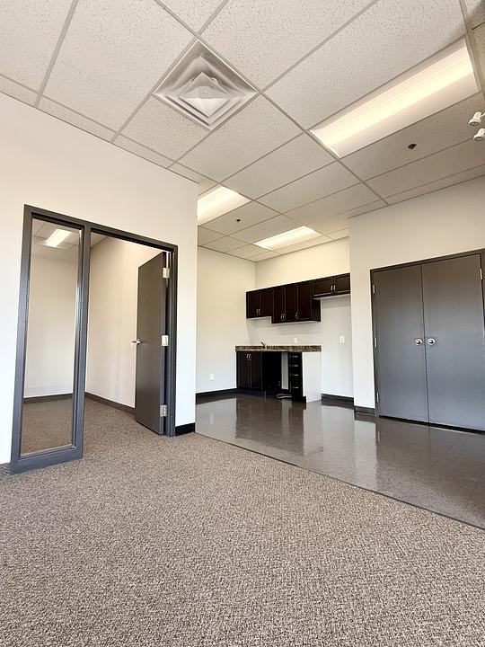 9 - 180 Jardin Drive, Vaughan, ON