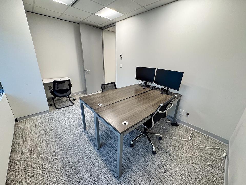 909 - 510 Burrard Street, Vancouver, BC