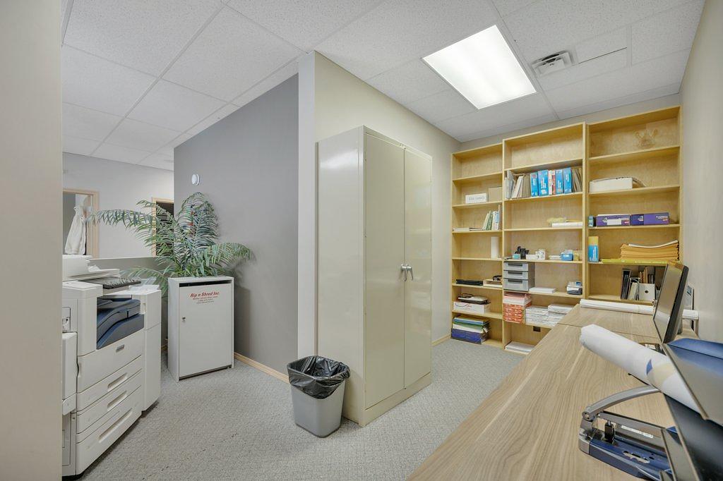 4413 94 Street Northwest, Edmonton, AB