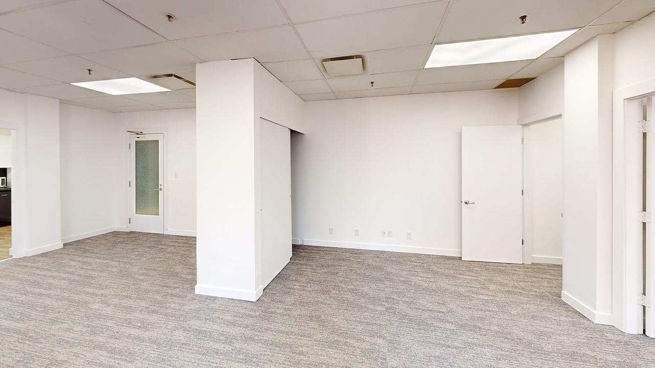 520 - 744 West Hastings Street, Vancouver, BC
